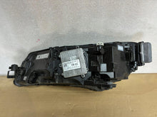 Laden Sie das Bild in den Galerie-Viewer, Frontscheinwerfer Skoda Superb III 3V1941015D 3V1941016D Full LED Ein Satz SCH3212281722ks