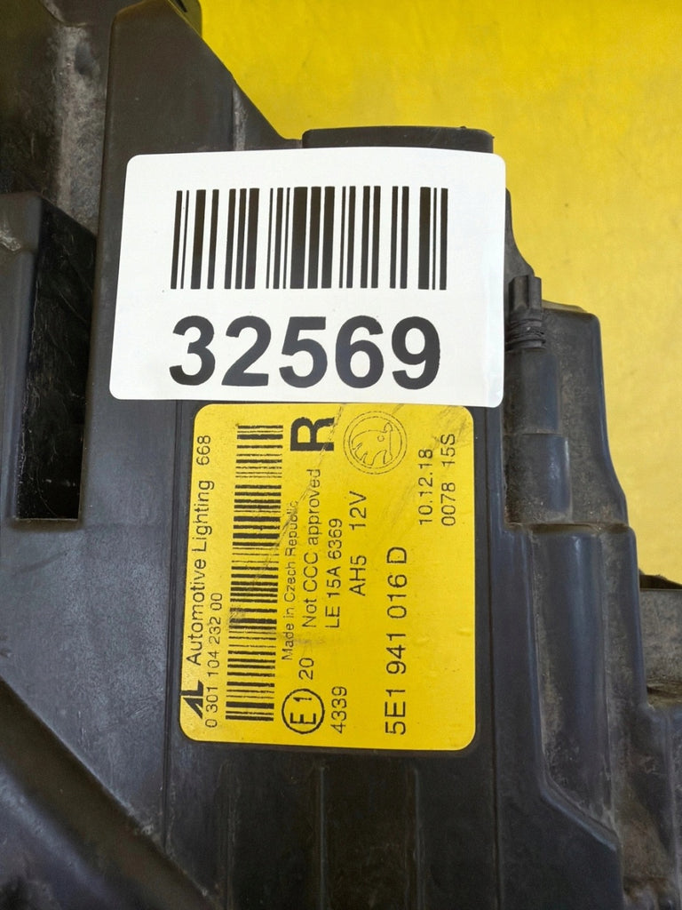 Frontscheinwerfer Skoda Octavia 5E1941016 Rechts Scheinwerfer Headlight SCH5717024238mf