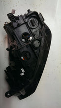 Laden Sie das Bild in den Galerie-Viewer, Frontscheinwerfer VW Sportsvan 517941034B Xenon Rechts Scheinwerfer Headlight