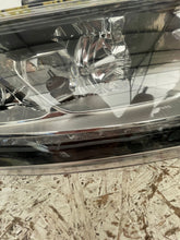 Load image into Gallery viewer, Frontscheinwerfer Mitsubishi Outlander I ECM921-21E20 Rechts Headlight SCH2616166872tk