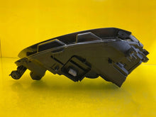Laden Sie das Bild in den Galerie-Viewer, Frontscheinwerfer Audi A5 8W6941005C Xenon Links Scheinwerfer Headlight SCH1807708414hz