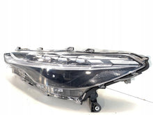 Laden Sie das Bild in den Galerie-Viewer, Frontscheinwerfer Toyota Corolla 297460303402 HASC016184 Links Headlight SCH7933378082os