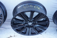 Laden Sie das Bild in den Galerie-Viewer, 1x Alufelge 19 Zoll 7.0" 5x114.3 45ET 9965637090 Mazda Rim Wheel FEL9489919244ed