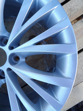 Laden Sie das Bild in den Galerie-Viewer, 1x Alufelge 18 Zoll 8.0" 5x112 Glanz 6785250 BMW Z4 Rim Wheel FEL6454551452fx