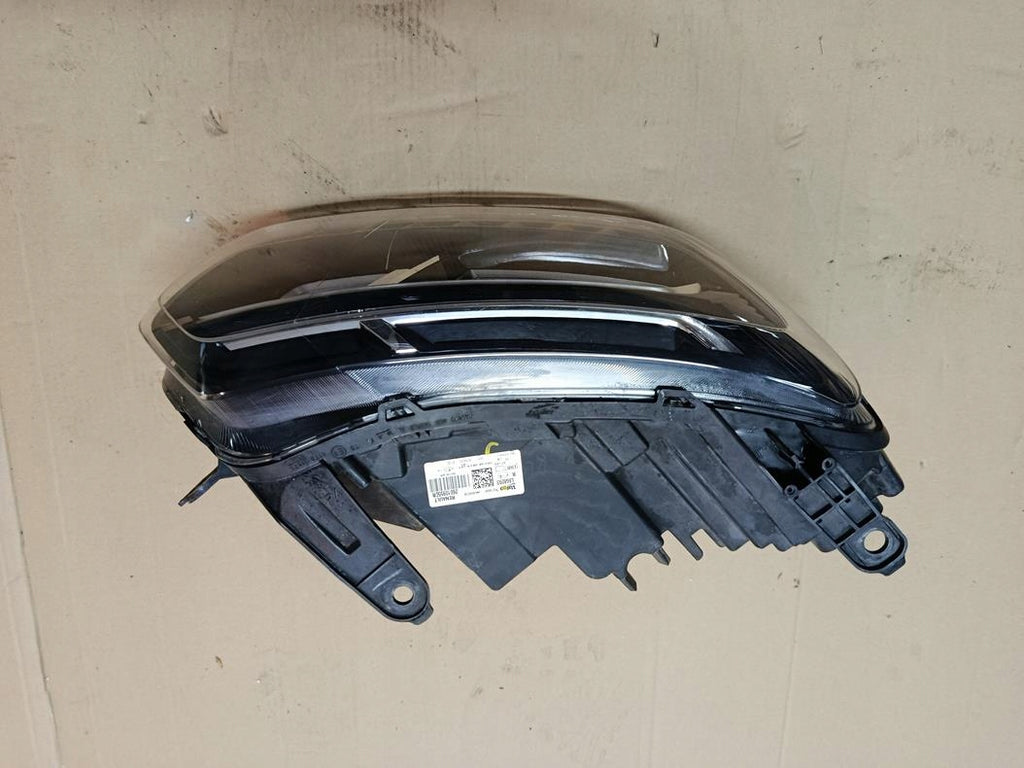 Frontscheinwerfer Dacia Duster 260109550R Full LED Rechts Scheinwerfer Headlight