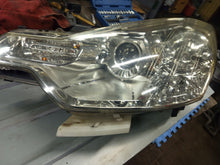 Laden Sie das Bild in den Galerie-Viewer, Frontscheinwerfer Citroën C-Crosser Xenon Links Scheinwerfer Headlight SCH7962060305vg