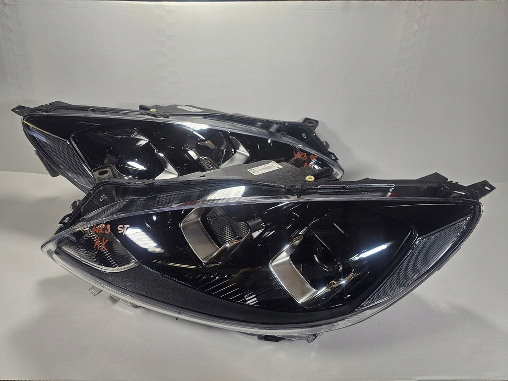 Frontscheinwerfer Ford Kuga I LV4B-13W030-AK LV4B-13W029AK LED Ein Satz SCH1724855361wv
