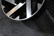 Load image into Gallery viewer, 1x Alufelge 19 Zoll 8.0" 5x112 46ET Glanz Gold 5A269E5 Mini Countryman Rim Wheel FEL4406799122pm