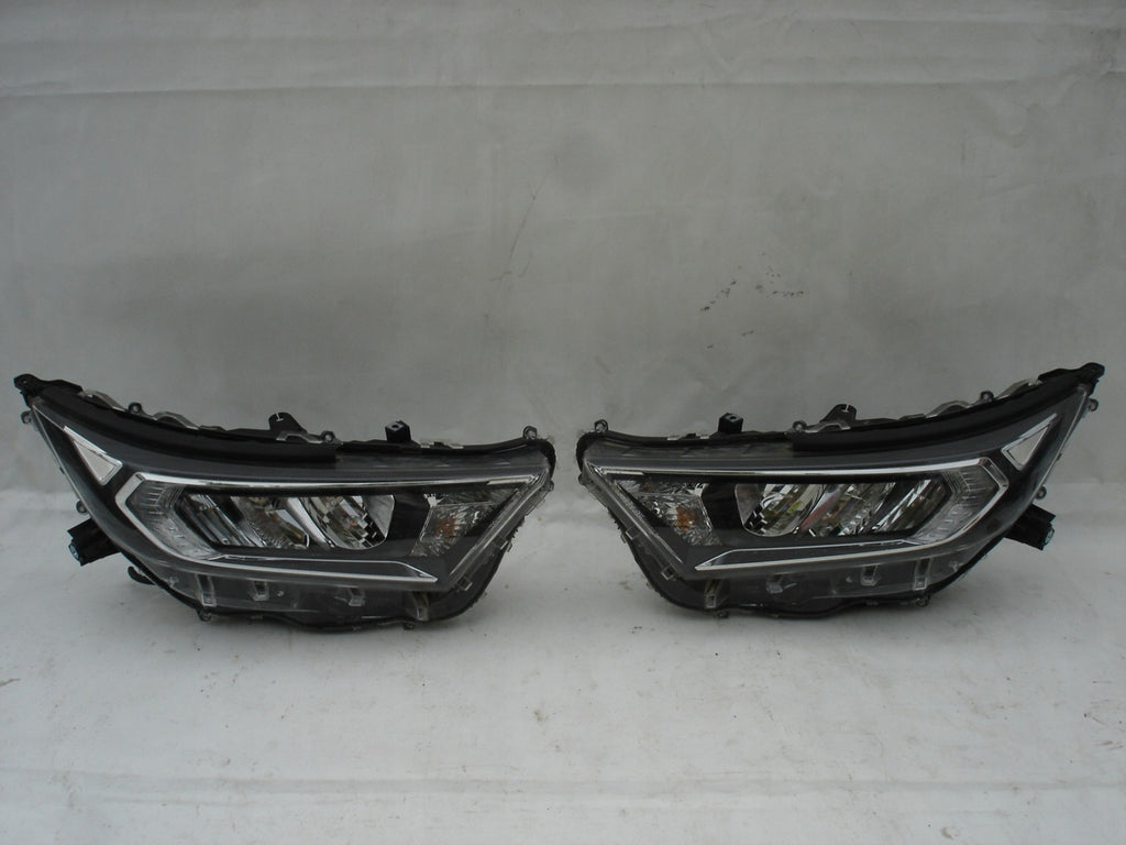 Frontscheinwerfer Toyota V Rechts Scheinwerfer Headlight SCH6735635507ga