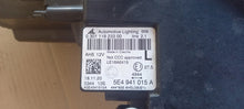 Laden Sie das Bild in den Galerie-Viewer, Frontscheinwerfer Skoda Octavia I 5E4941015A LED Links Scheinwerfer Headlight SCH9295737314mb