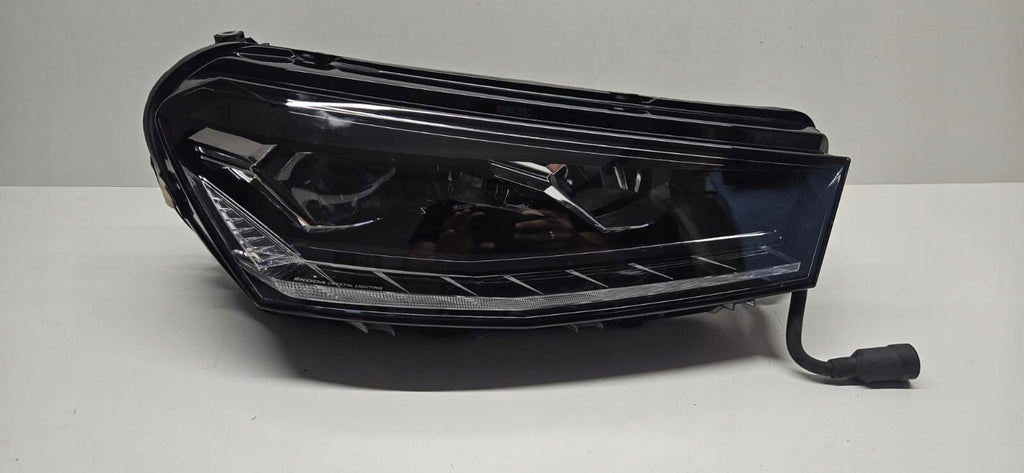 Frontscheinwerfer Skoda Fabia 6VB941016A LED Rechts Scheinwerfer Headlight