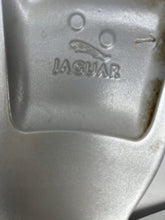 Laden Sie das Bild in den Galerie-Viewer, 1x Alufelge 19 Zoll 8.0&quot; 5x108 40ET Glanz Silber J9C3-DASS Jaguar E-Pace E Pace