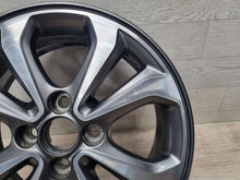 Laden Sie das Bild in den Galerie-Viewer, 1x Alufelge 15 Zoll 6.0" 4x100 47ET Glanz Grau 52910C8800 Hyundai I10 Mg FEL4645956473km