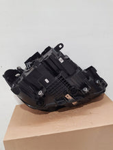 Laden Sie das Bild in den Galerie-Viewer, Frontscheinwerfer BMW X1 F48 90178479ZM02 LED Ein Stück (Rechts oder Links) SCH8711825756ce