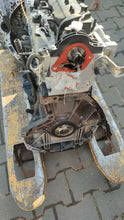 Load image into Gallery viewer, Motor Mercedes-Benz W176 K9KA460 1.5 CDI 2017 Diesel Engine Unkomplett