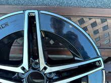 Load image into Gallery viewer, 1x Alufelge 18 Zoll 9.0" 5x112 58ET Glanz Schwarz A2064016600 Mercedes-Benz W206 FEL7645012707jd