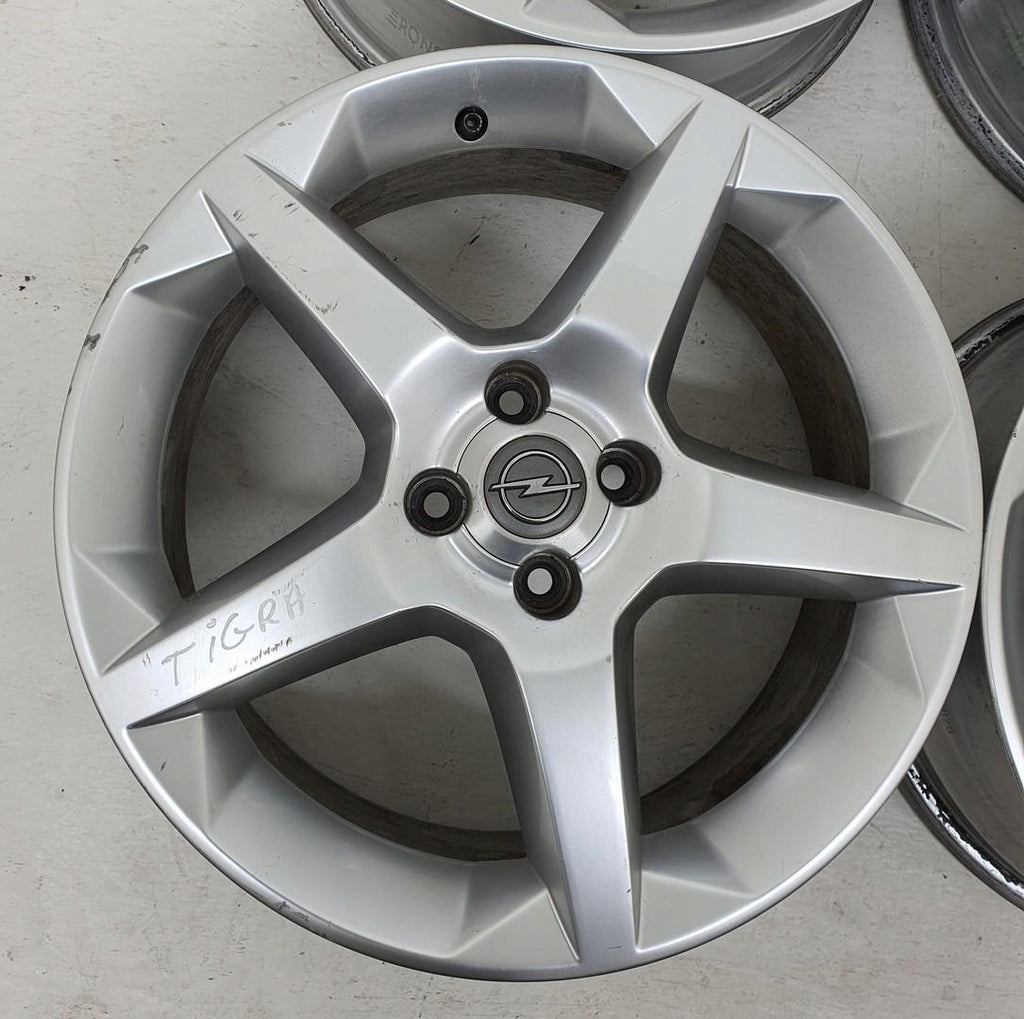 4x Alufelge 17 Zoll 6.5" 4x100 41ET Glanz Silber 13189913 Opel Tigra Rim Wheel FEL9253973548eu