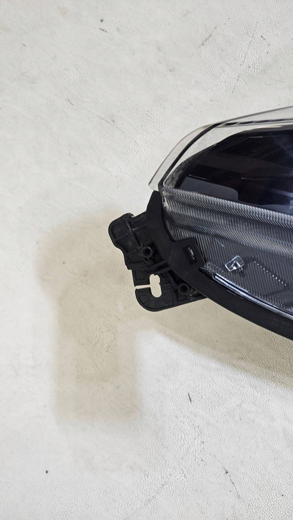 Frontscheinwerfer Ford Kuga GV41-13W030-FD Links Scheinwerfer Headlight SCH5150868971nn