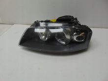 Load image into Gallery viewer, Frontscheinwerfer Audi A3 8P0941003M 1307329066 Xenon Links Headlight