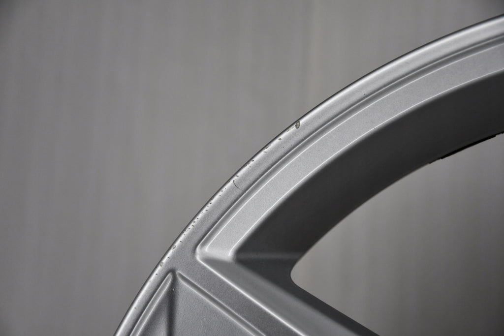 1x Alufelge 18 Zoll 7.0" 5x112 45ET Glanz Silber 575601025AD Seat Rim Wheel FEL6549207083ir
