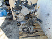 Laden Sie das Bild in den Galerie-Viewer, Motor Toyota Model 2AD 2.2 2012 Diesel Engine Unkomplett MOT1550626966dd