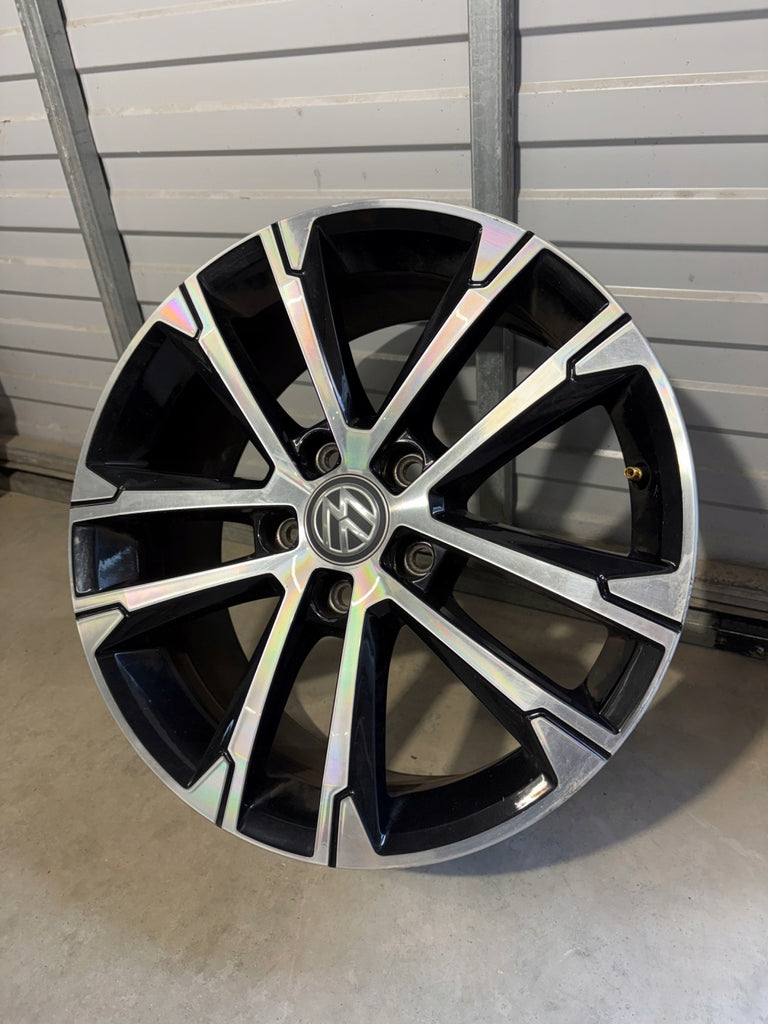 1x Alufelge 17 Zoll 7.0" 5x112 49ET Glanz Schwarz 5G0601025AK VW Golf Vii FEL1289795229gv