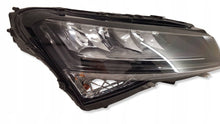 Load image into Gallery viewer, Frontscheinwerfer Skoda Superb III 3V1941016C Rechts Scheinwerfer Headlight SCH2737203550tg