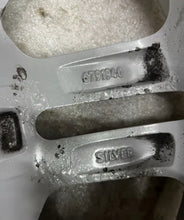 Laden Sie das Bild in den Galerie-Viewer, 1x Alufelge 16 Zoll 6.5&quot; 4x100 48ET 6856969 6791940 Mini R56 Rim Wheel