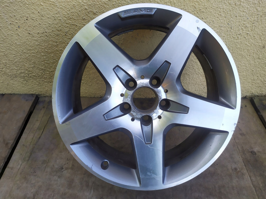 1x Alufelge 18 Zoll 8.0" 5x112 46ET A1564010500 Mercedes-Benz Gla Amg Rim Wheel