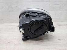 Laden Sie das Bild in den Galerie-Viewer, Frontscheinwerfer VW Beetle 17896502 Rechts Scheinwerfer Headlight SCH2268209788gk