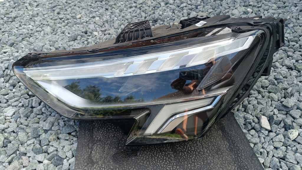 Frontscheinwerfer Audi 8Y0941033 LED Ein Stück (Rechts oder Links) Headlight