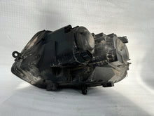 Laden Sie das Bild in den Galerie-Viewer, Frontscheinwerfer VW Transporter 7E1941016D Rechts Scheinwerfer Headlight