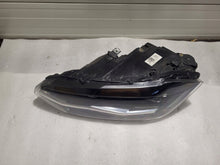Laden Sie das Bild in den Galerie-Viewer, Frontscheinwerfer VW Polo 2G1941035F Links Scheinwerfer Headlight SCH4263912882hc