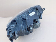 Laden Sie das Bild in den Galerie-Viewer, Frontscheinwerfer Dacia Duster 260602465R Full LED Links Scheinwerfer Headlight