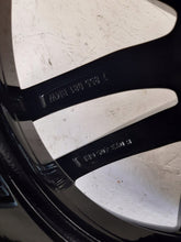 Laden Sie das Bild in den Galerie-Viewer, 4x Alufelge 18 Zoll 8.0" 5x120 34ET BMW 5 G30 Rim Wheel FEL4065509262to