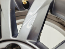 Load image into Gallery viewer, 1x Alufelge 15 Zoll 5.5&quot; 4x100 41ET Glanz Grau 1S0601025AP VW Up Rim Wheel