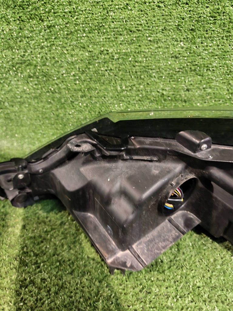 Frontscheinwerfer Toyota Camry CSC28975 Rechts Scheinwerfer Headlight SCH3210167960vp