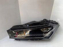 Load image into Gallery viewer, Frontscheinwerfer Skoda Superb 3P1941015A LED Links Scheinwerfer Headlight SCH9692651168ay