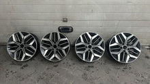 Load image into Gallery viewer, 1x Alufelge 17 Zoll 7.0&quot; 5x114.3 52910-A8610 Kia Optima Rim Wheel