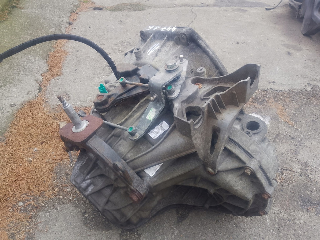 Getriebe Mercedes-Benz Vito 320102570R CMPF6 Schaltgetriebe Trasmissione