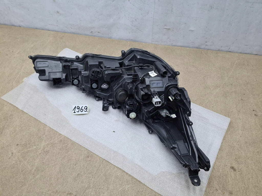 Frontscheinwerfer Toyota Corolla 81150-02S70 LED Links Scheinwerfer Headlight SCH6848098763pc