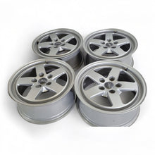 Load image into Gallery viewer, 4x Alufelge 16 Zoll 7.0&quot; 5x112 35ET Glanz Silber 8W0601025 Audi Rim Wheel