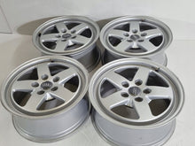 Load image into Gallery viewer, 4x Alufelge 16 Zoll 7.0&quot; 5x112 35ET Glanz Silber 8W0601025 Audi Rim Wheel