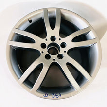 Laden Sie das Bild in den Galerie-Viewer, 1x Alufelge 18 Zoll 9.5&quot; 5x112 40ET A2304012602 Mercedes-Benz Sl Rim Wheel