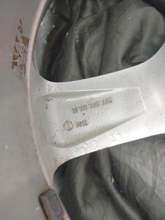 1x Alufelge 18 Zoll 8.0" 5x130 57ET Glanz Silber 98736213601 Porsche Boxster FEL1074544724yl