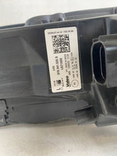Load image into Gallery viewer, Frontscheinwerfer Seat Leon L821688 Links Scheinwerfer Headlight SCH6942822660wz