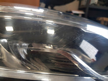 Laden Sie das Bild in den Galerie-Viewer, Frontscheinwerfer Renault Captur 260107244 Rechts Scheinwerfer Headlight