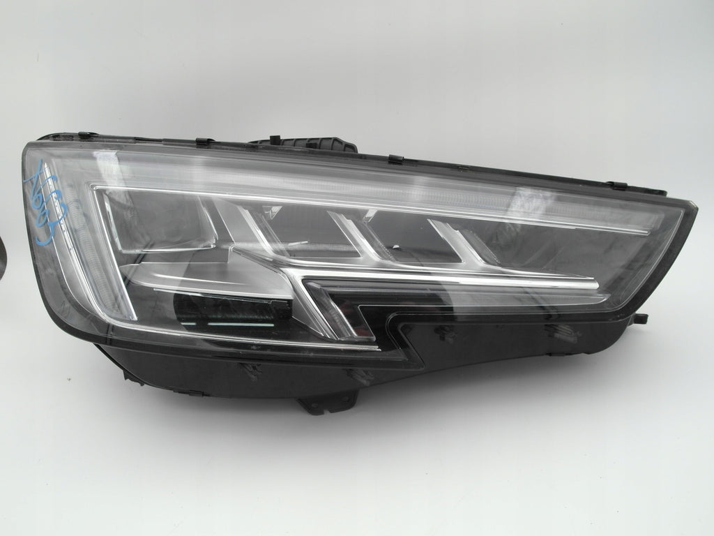 Frontscheinwerfer Audi A4 8W0941784 8W0941036 Full LED Rechts Headlight