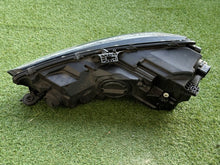 Load image into Gallery viewer, Frontscheinwerfer Audi A4 8W0941012 Rechts Scheinwerfer Headlight SCH2447567888on