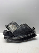 Load image into Gallery viewer, Frontscheinwerfer Audi A3 7103120 FALSE Scheinwerfer Headlight SCH6272818405zt
